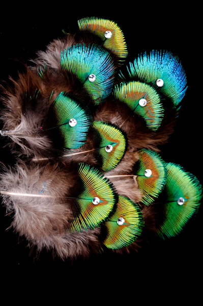 Capelli Fascinator IN Blu E Rosso Piume Su Una Clip, Matrimoni, Gare - Foto 4